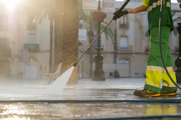 Best Restaurant Pressure Washing  in Lewisburg, OH